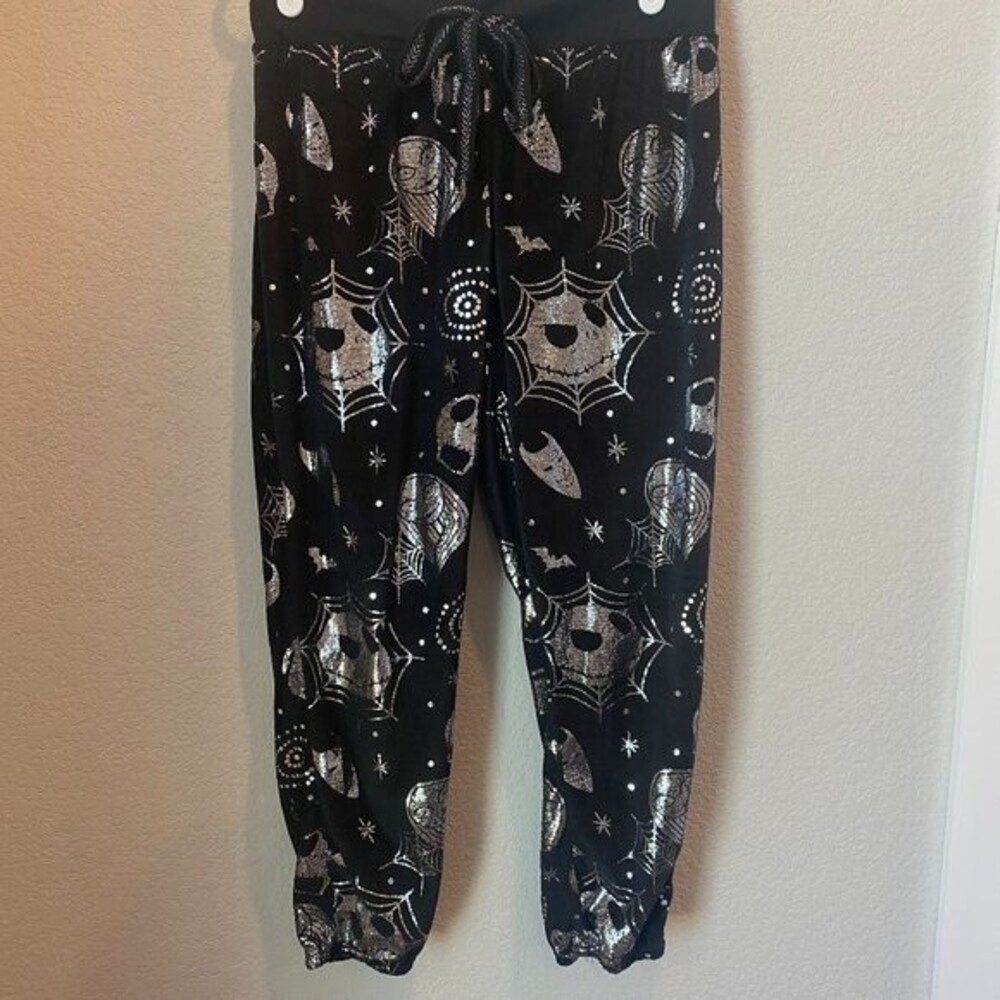 Disney Tim Burton's The Nightmare Before Christmas Black Velvet Sweatpants M